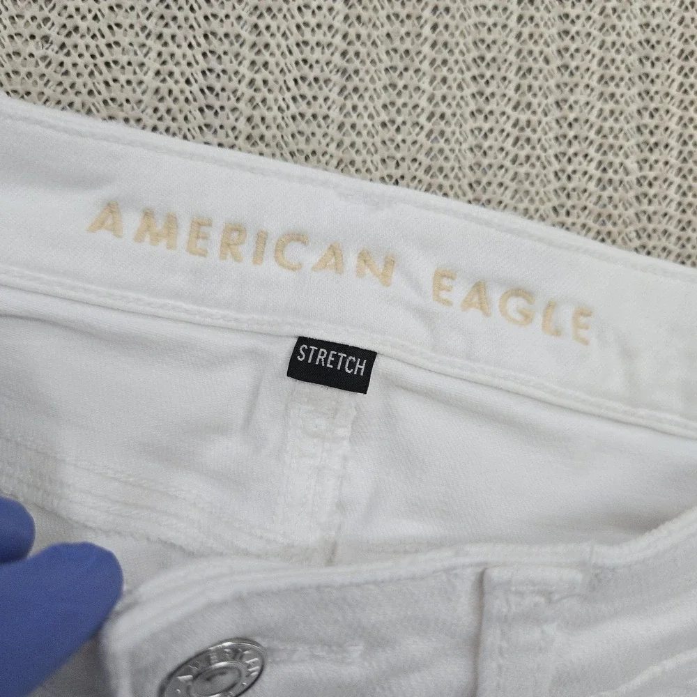 American Eagle Jeans‎ Womens 6 White Mom Straight Stretch Distressed Denim Pants